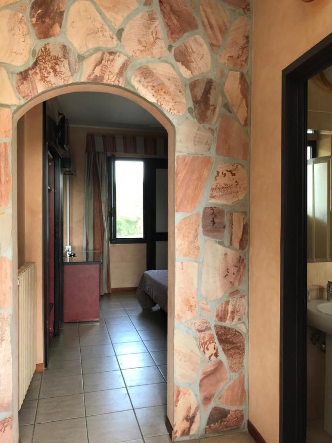 سيستيرنا دي لاتينا American Motel المظهر الخارجي الصورة