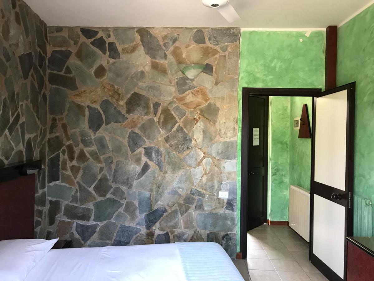 سيستيرنا دي لاتينا American Motel المظهر الخارجي الصورة