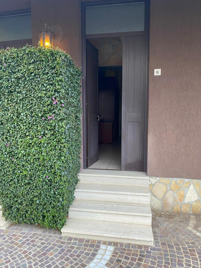 سيستيرنا دي لاتينا American Motel المظهر الخارجي الصورة